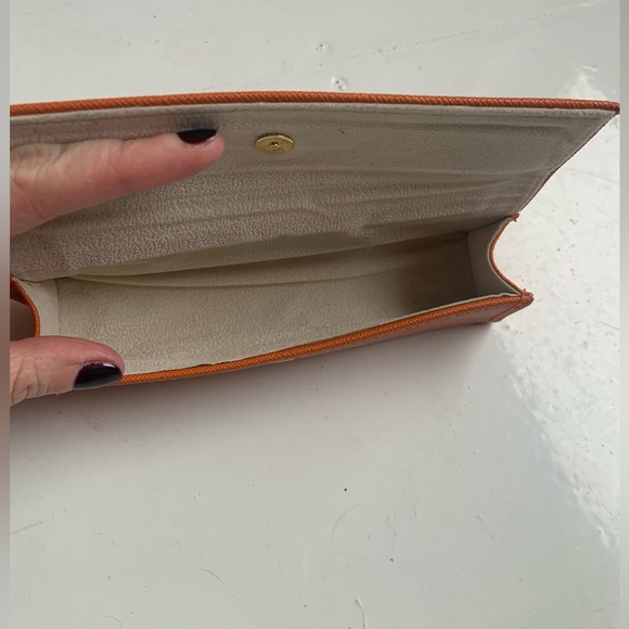 Selling Tory Burch glasses case. Good condition. - Picture 2 of 4